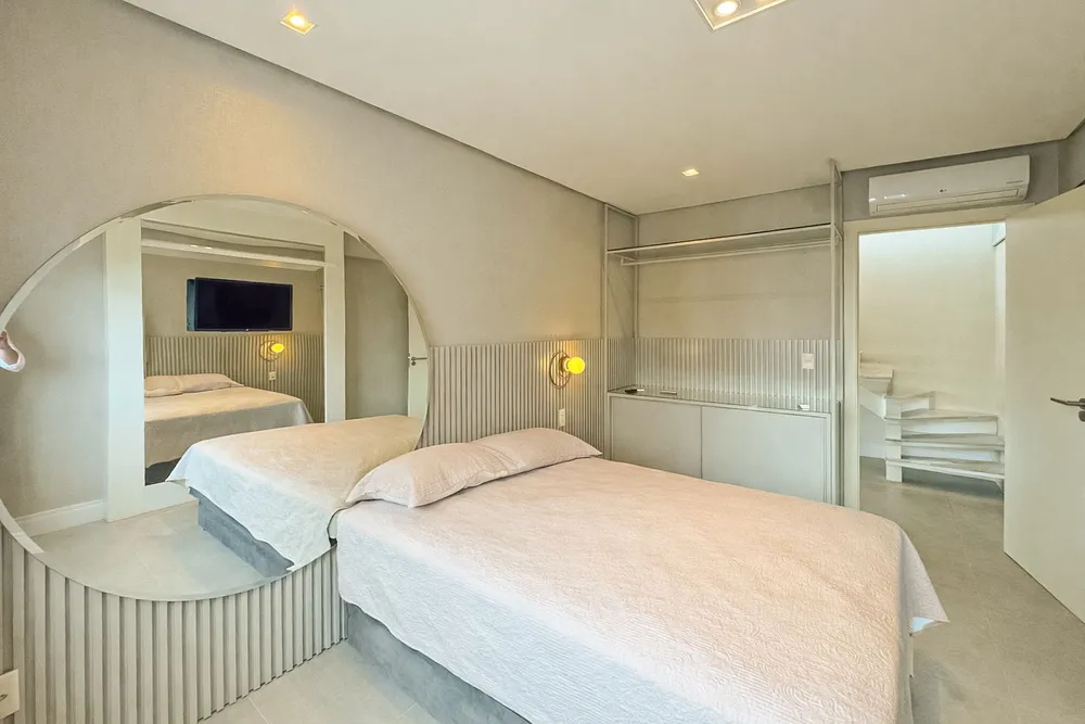 Cobertura, 3 quartos, 258 m² - Foto 14