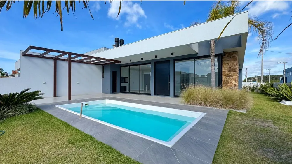 Casa, 3 quartos, 200 m² - Foto 1