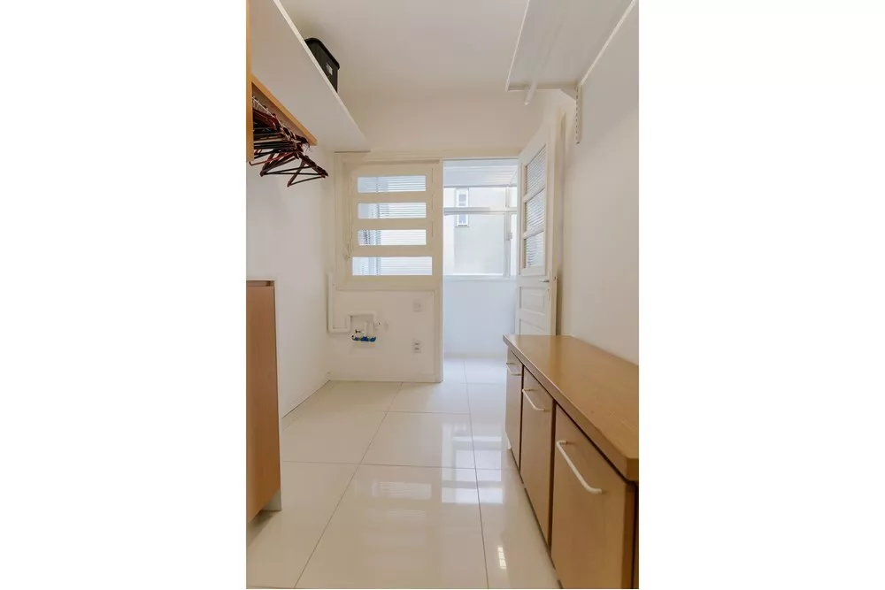 Apartamento à venda com 3 quartos, 99m² - Foto 9