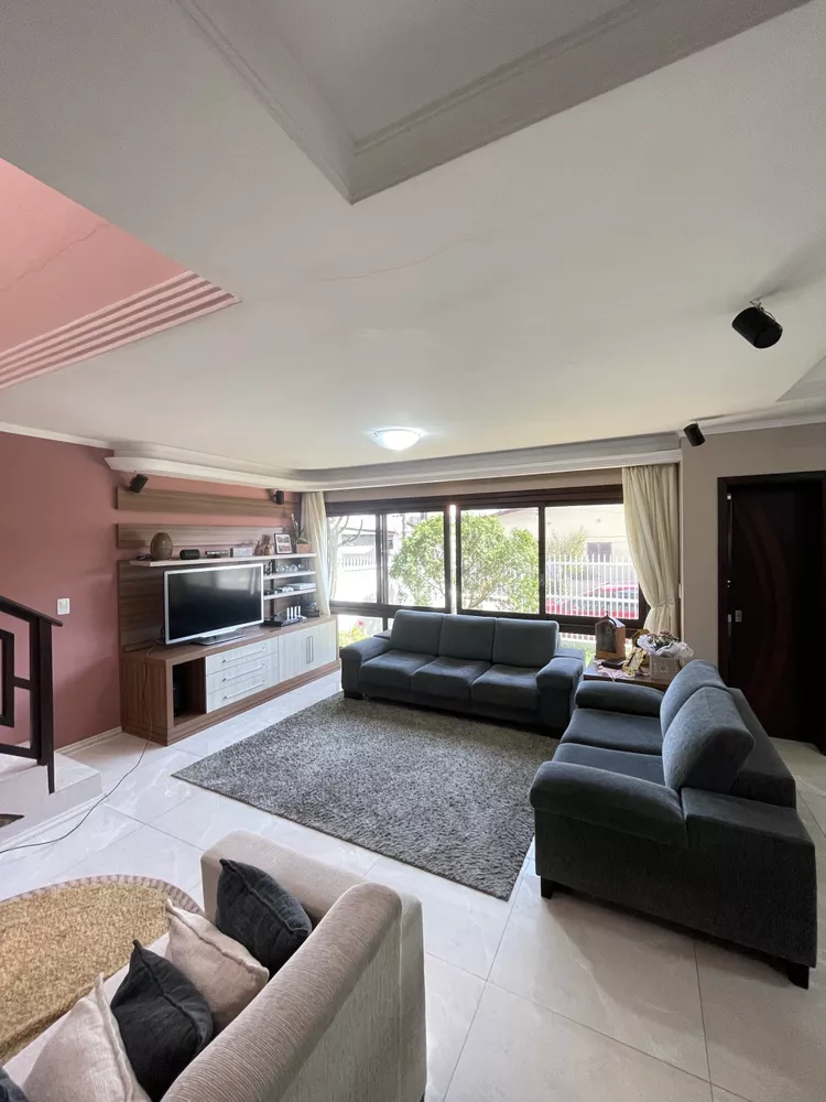 Casa à venda com 4 quartos, 240m² - Foto 7