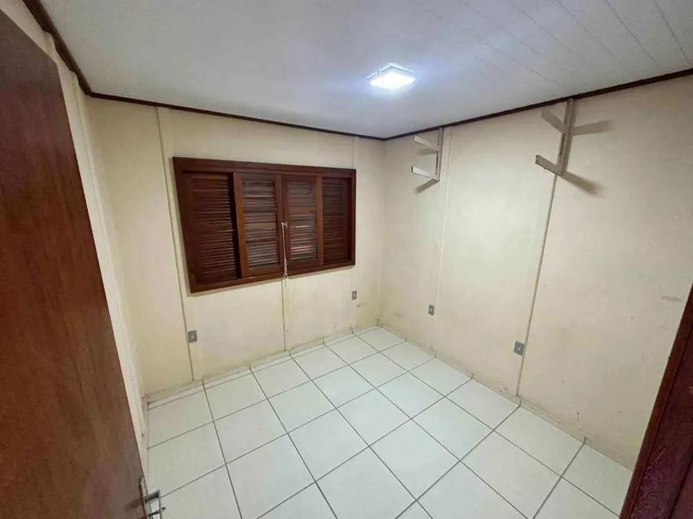 Casa, 2 quartos, 384 m² - Foto 4