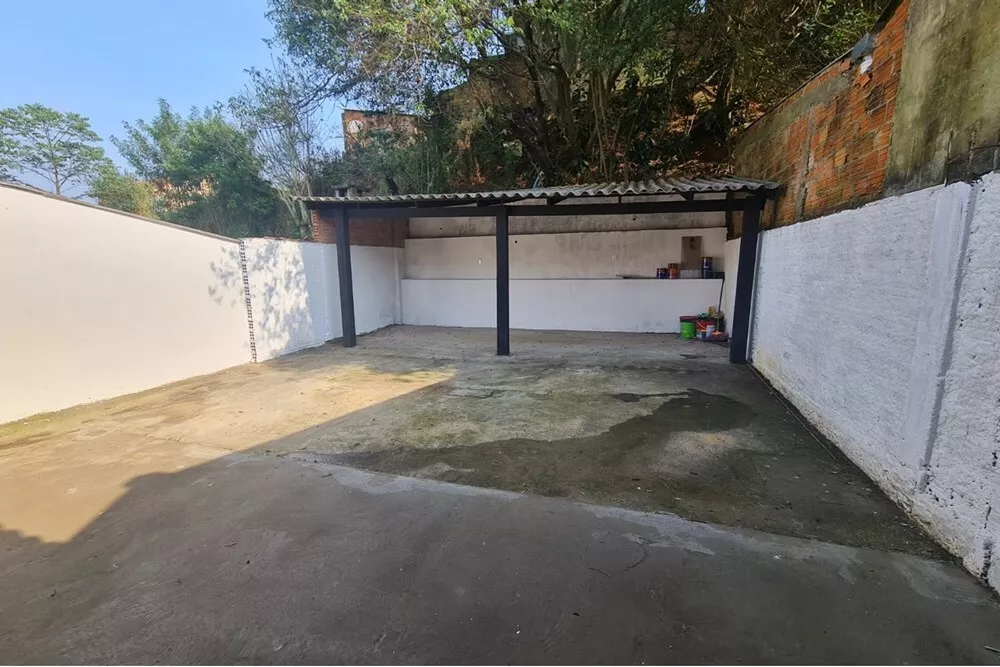 Casa à venda com 2 quartos, 42m² - Foto 11