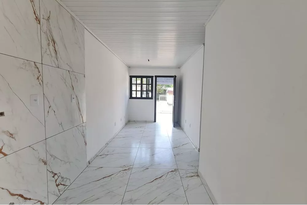 Casa à venda com 2 quartos, 42m² - Foto 5