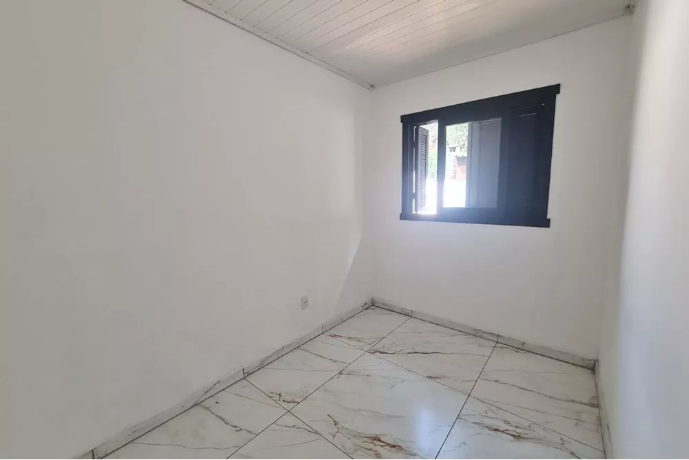 Casa à venda com 2 quartos, 42m² - Foto 6