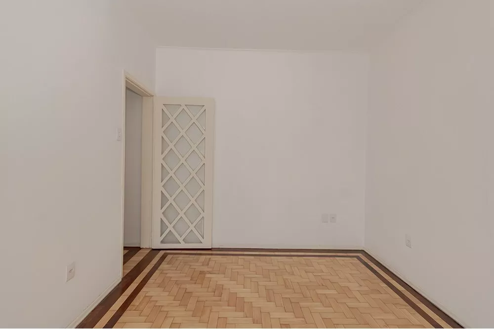 Apartamento à venda com 2 quartos, 70m² - Foto 15