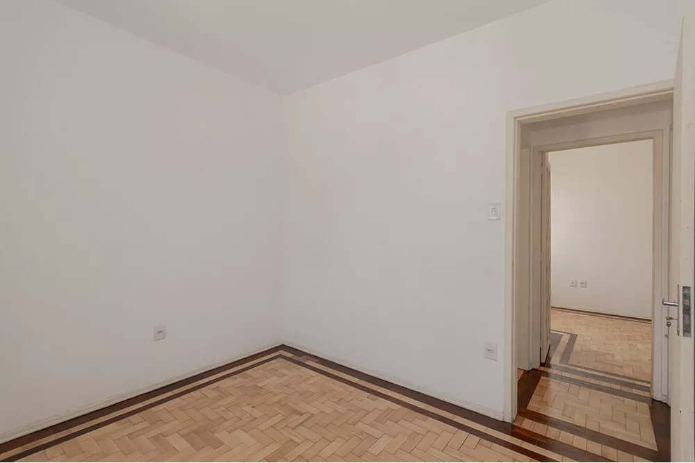 Apartamento à venda com 2 quartos, 70m² - Foto 16