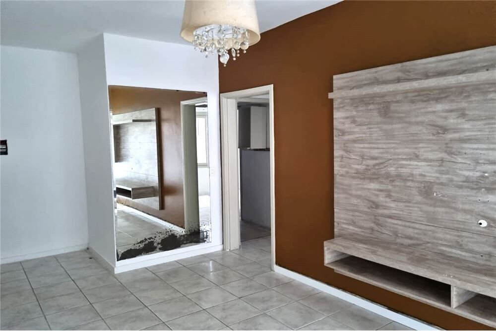 Apartamento à venda com 1 quarto, 41m² - Foto 2