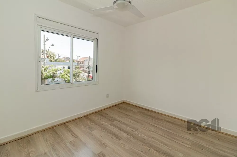 Apartamento à venda com 2 quartos, 70m² - Foto 2