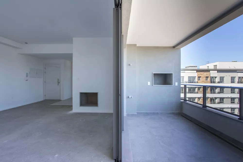 Apartamento à venda com 3 quartos, 150m² - Foto 8