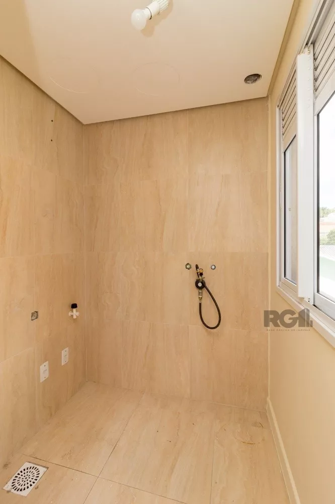 Apartamento à venda com 2 quartos, 70m² - Foto 4