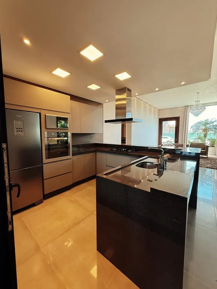 Casa, 2 quartos, 284860 m² - Foto 2