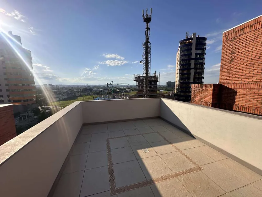 Cobertura, 3 quartos, 252 m² - Foto 9