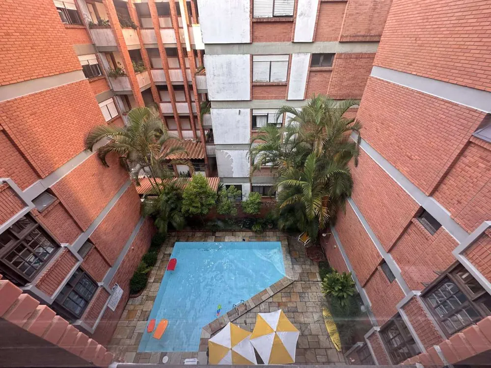 Cobertura, 3 quartos, 252 m² - Foto 2