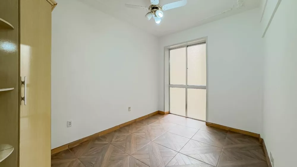 Apartamento à venda com 3 quartos, 101m² - Foto 10