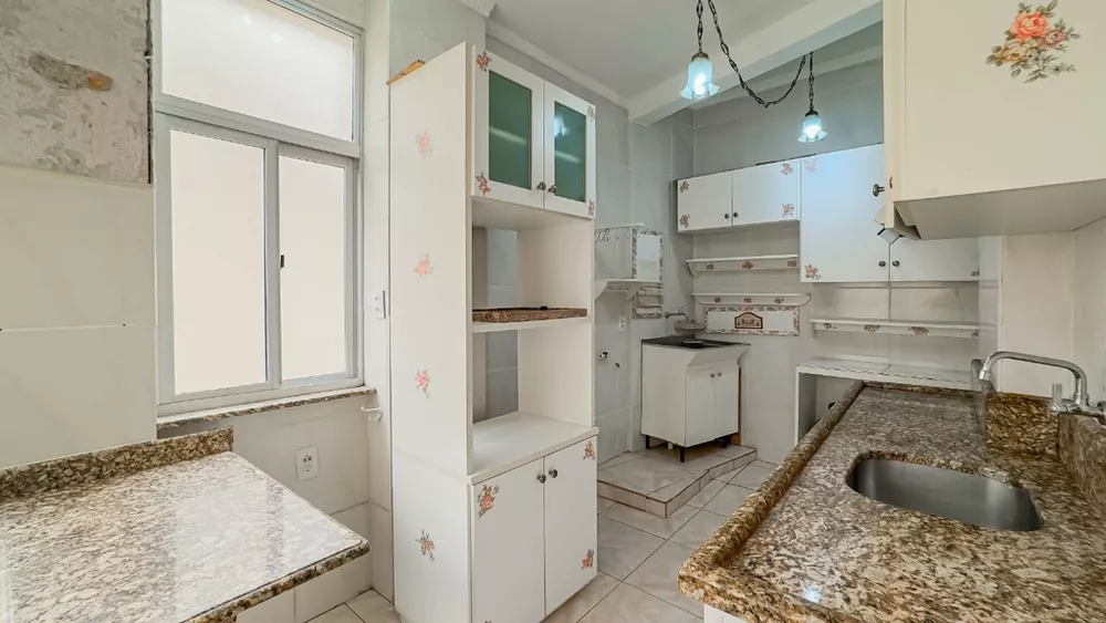 Apartamento à venda com 3 quartos, 101m² - Foto 7