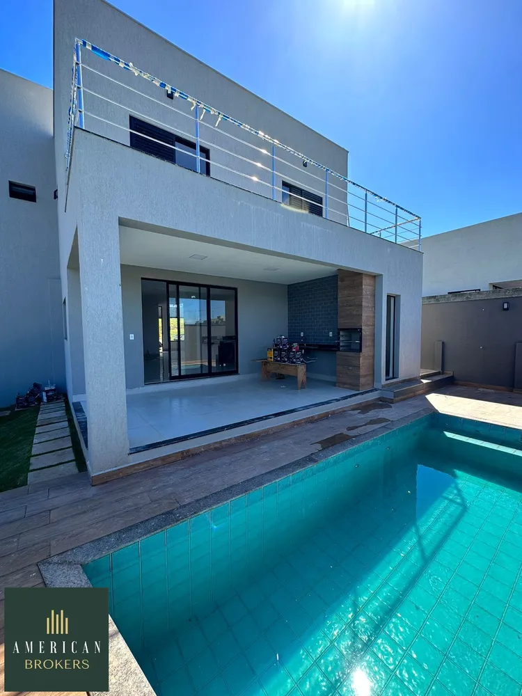Casa, 3 quartos, 226 m² - Foto 2