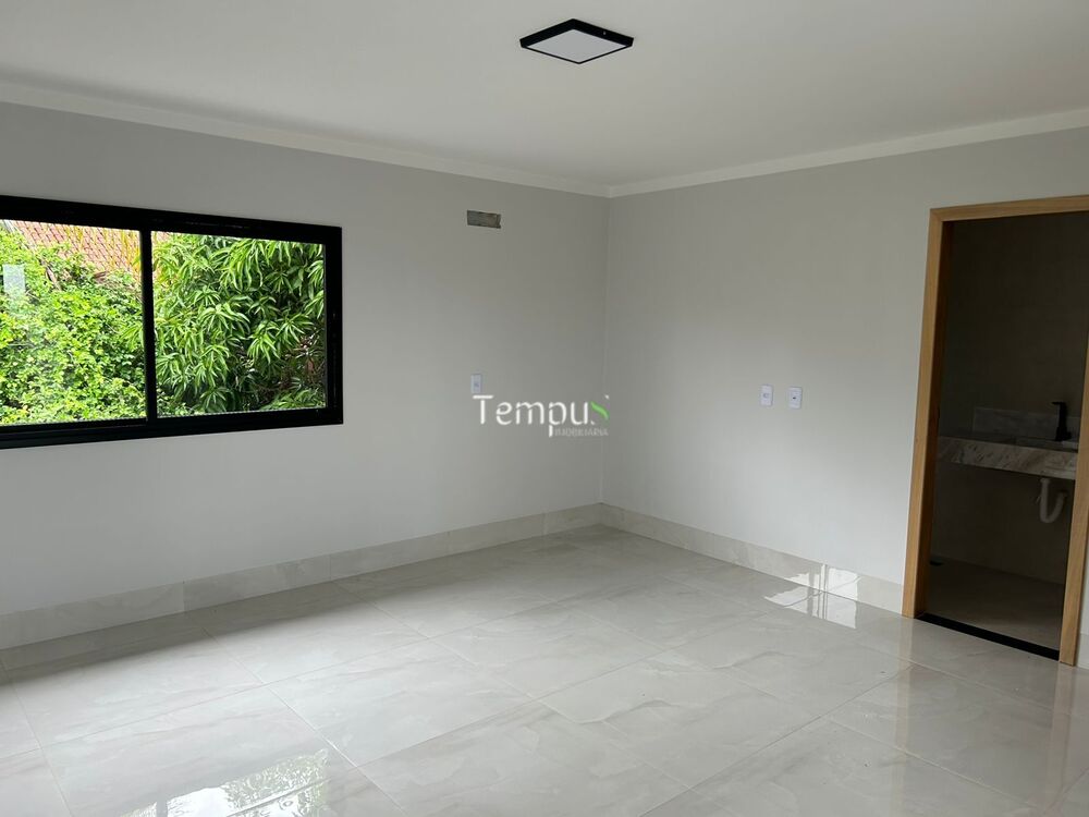 Casa à venda com 4 quartos, 279m² - Foto 9