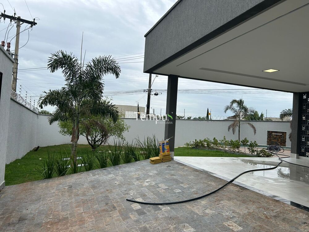 Casa à venda com 4 quartos, 279m² - Foto 4