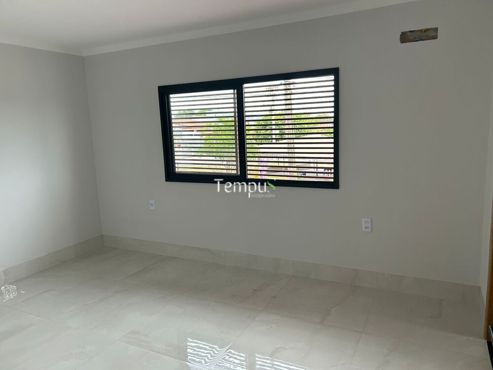 Casa à venda com 4 quartos, 279m² - Foto 8