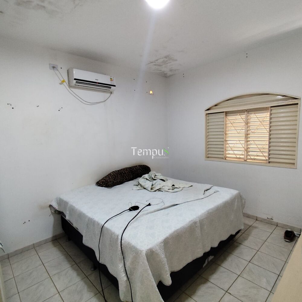 Casa à venda com 3 quartos, 224m² - Foto 15