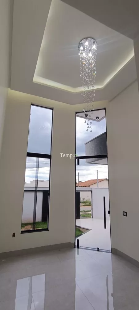 Casa à venda com 3 quartos, 110m² - Foto 3