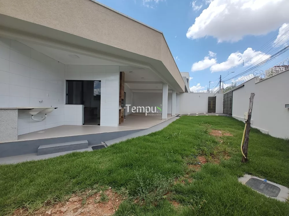 Casa à venda com 3 quartos, 135m² - Foto 3