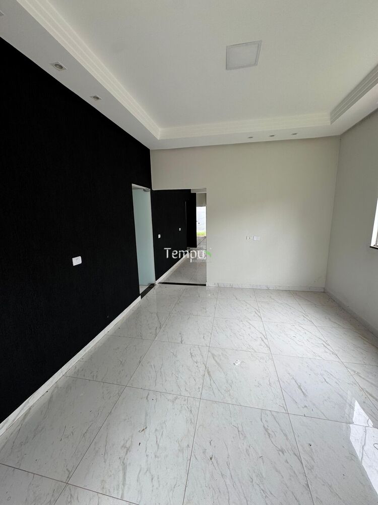 Casa à venda com 3 quartos, 145m² - Foto 2