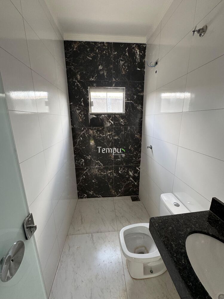 Casa à venda com 3 quartos, 145m² - Foto 3