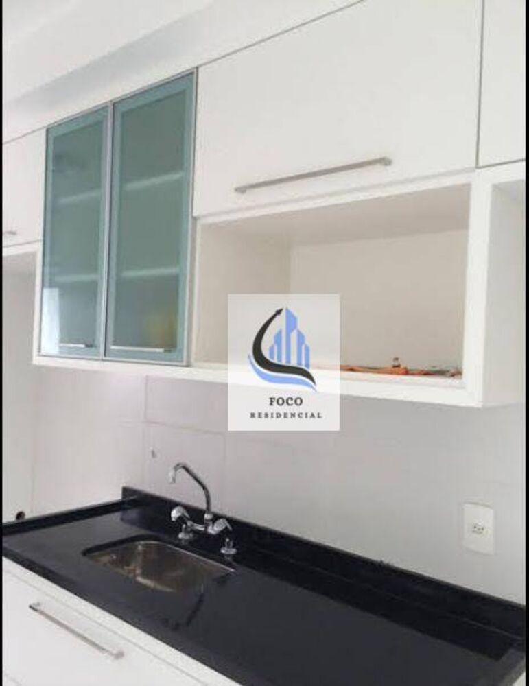 Apartamento para alugar com 2 quartos, 65m² - Foto 8