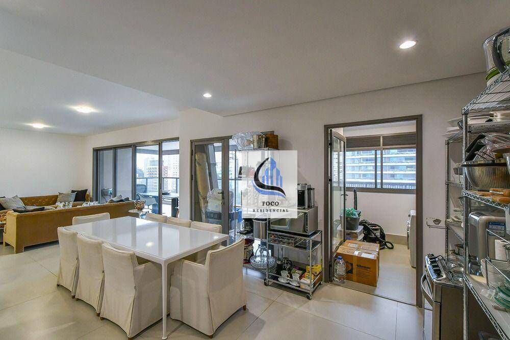 Apartamento, 3 quartos, 186 m² - Foto 10