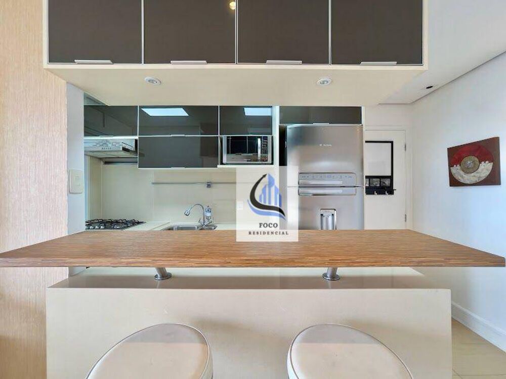 Apartamento à venda com 2 quartos, 63m² - Foto 11