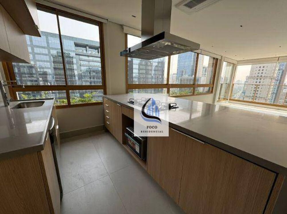 Apartamento, 3 quartos, 147 m² - Foto 1