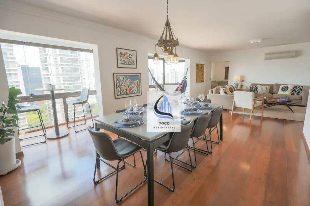 Apartamento, 3 quartos, 227 m² - Foto 1