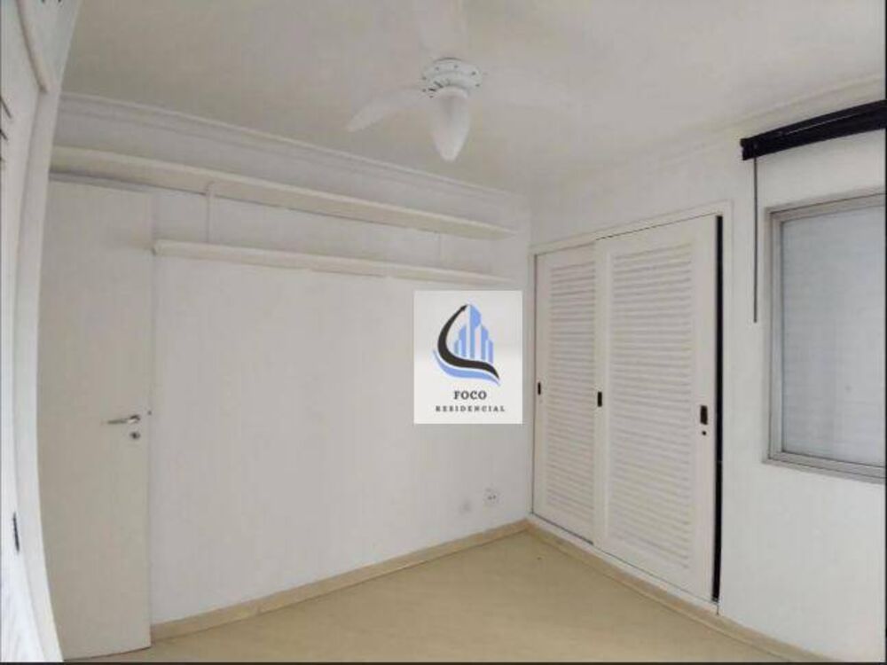 Apartamento para alugar com 1 quarto, 45m² - Foto 12