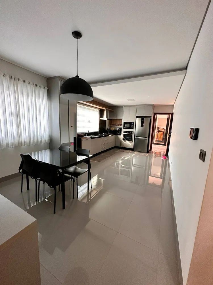 Casa, 3 quartos, 183 m² - Foto 10