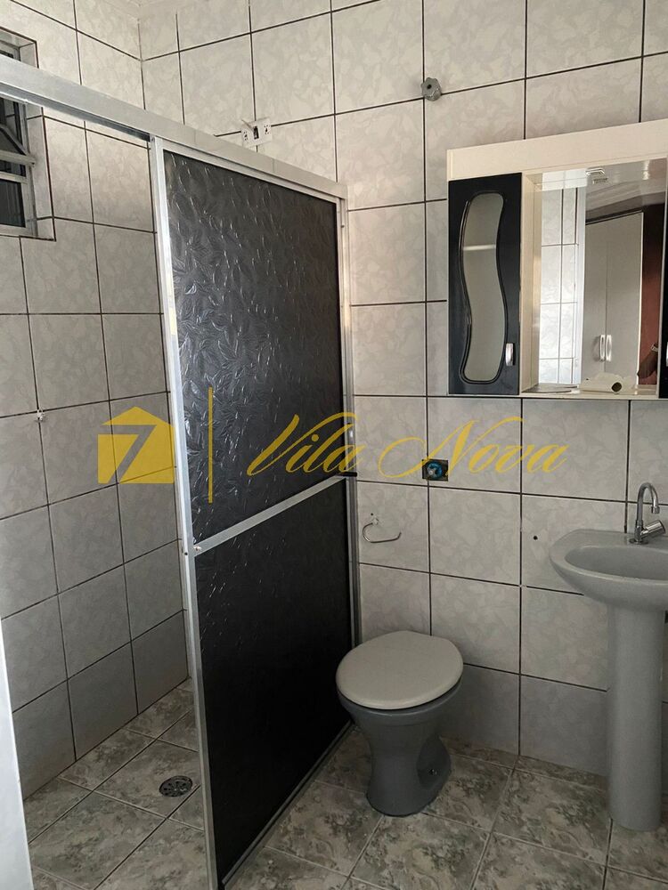 Casa para alugar com 2 quartos, 140m² - Foto 3