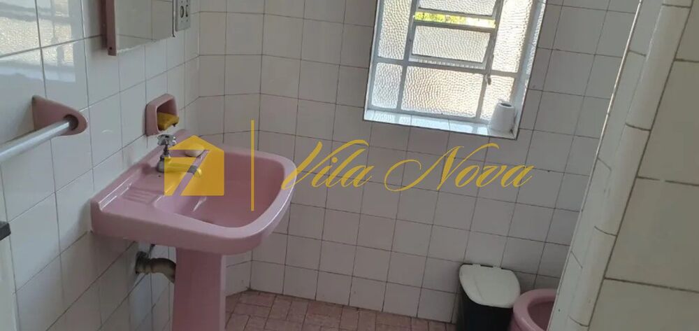 Prédio Inteiro para alugar com 2 quartos, 110m² - Foto 4