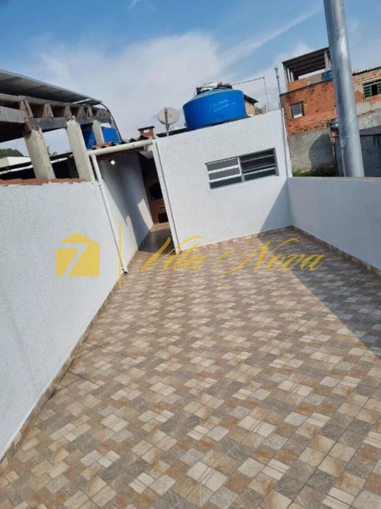 Casa para alugar com 2 quartos, 360m² - Foto 1