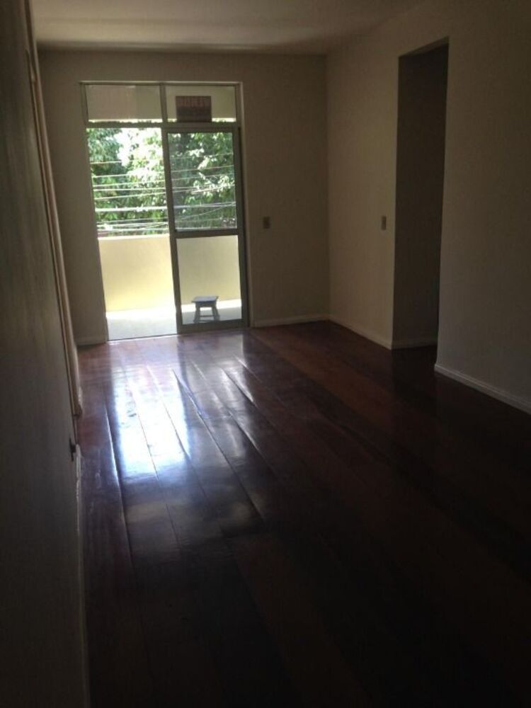 Apartamento à venda com 3 quartos, 109m² - Foto 7