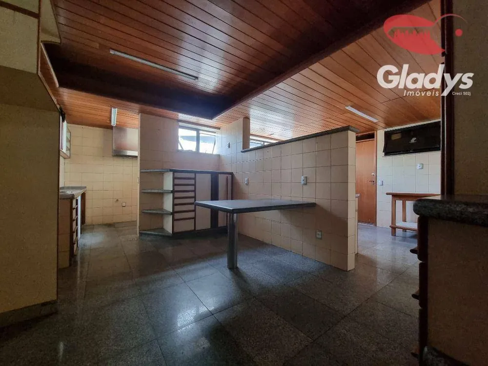 Apartamento, 3 quartos, 261 m² - Foto 16