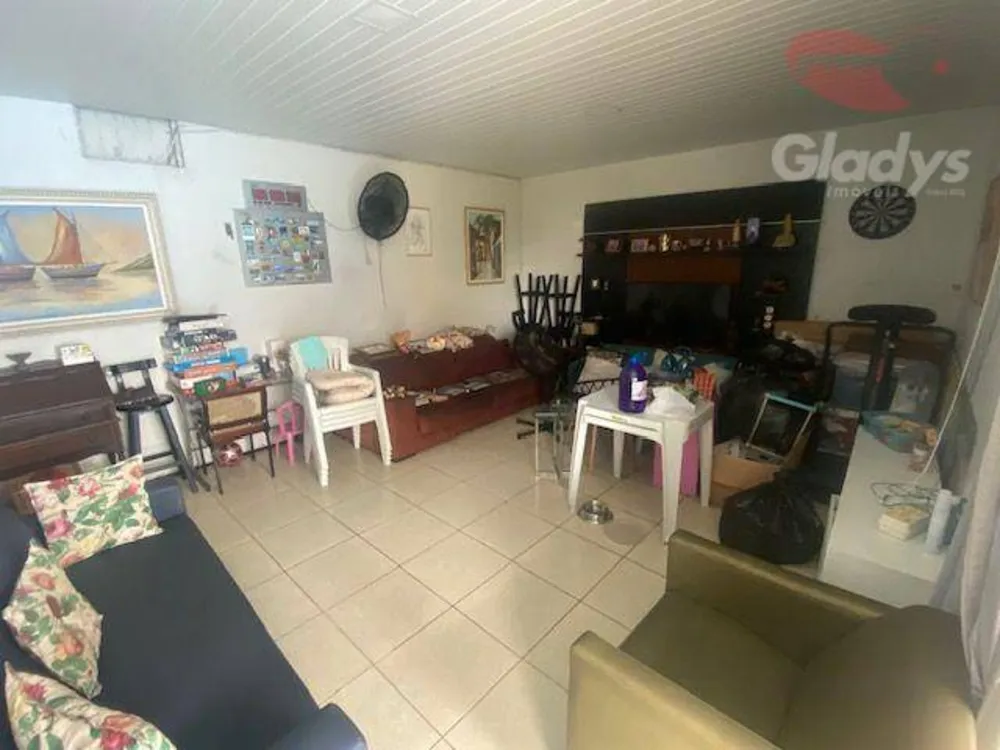 Casa, 3 quartos, 300 m² - Foto 3