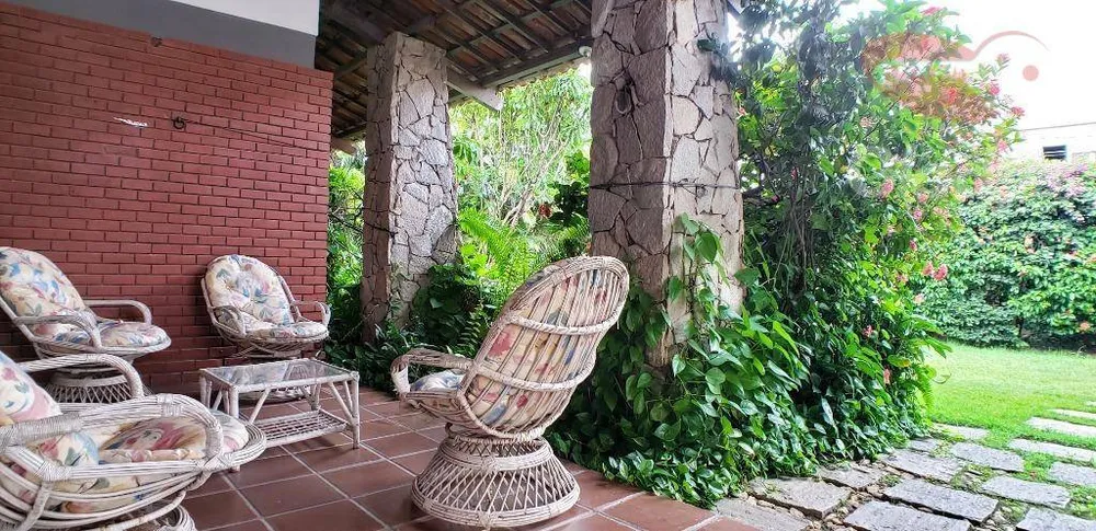 Casa, 4 quartos, 229 m² - Foto 2