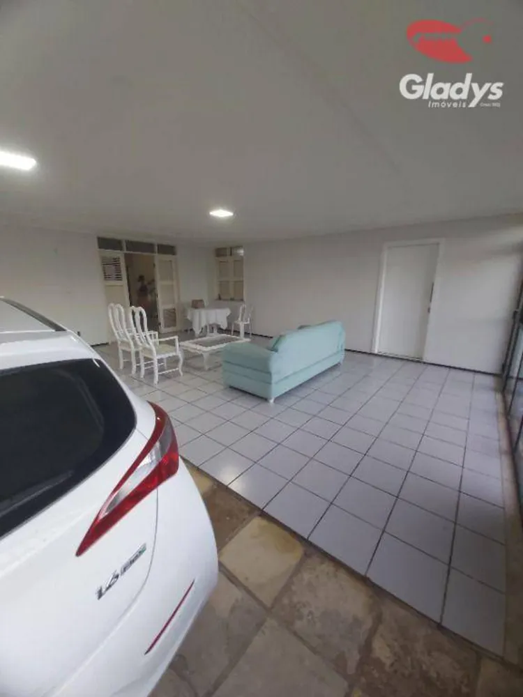 Casa, 6 quartos, 330 m² - Foto 3