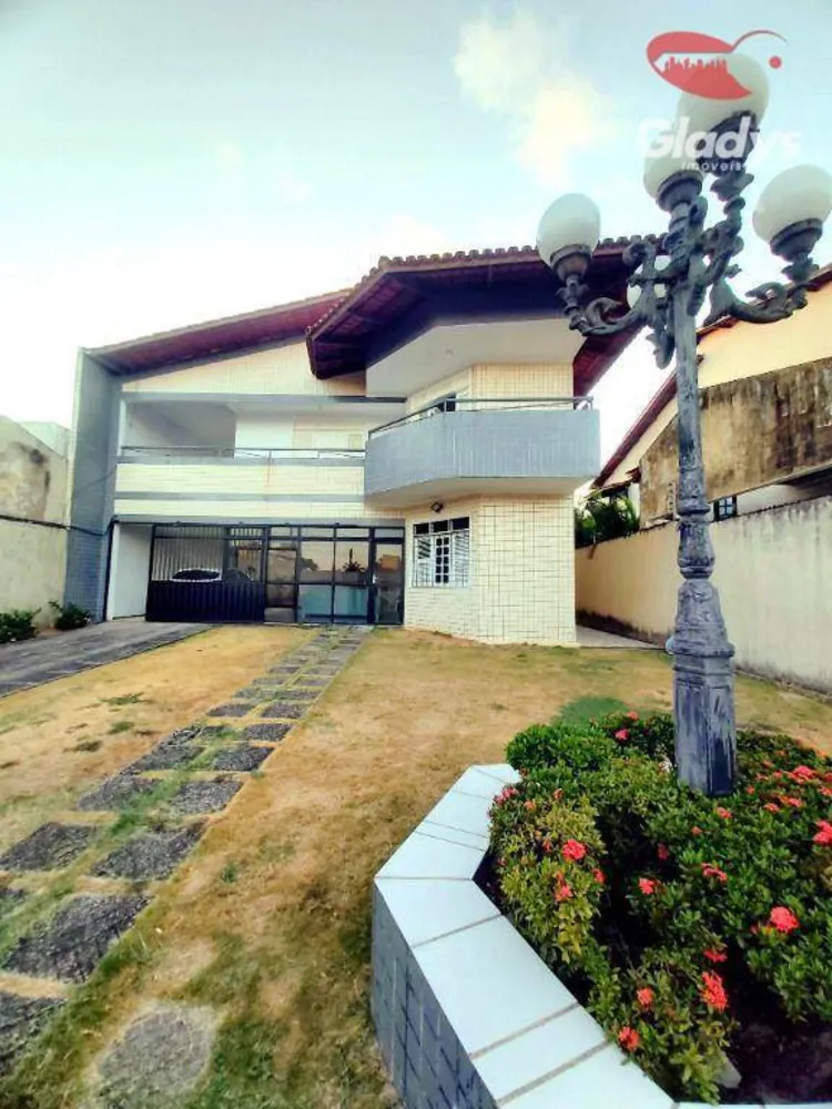 Casa, 6 quartos, 330 m² - Foto 2