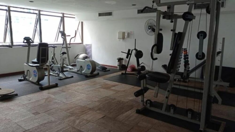 Apartamento à venda com 2 quartos, 73m² - Foto 4