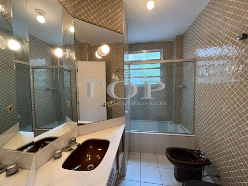 Apartamento à venda com 5 quartos, 220m² - Foto 3