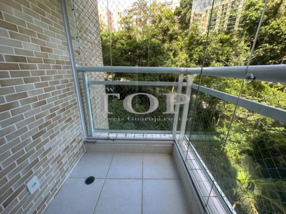 Apartamento para alugar com 3 quartos, 158m² - Foto 2