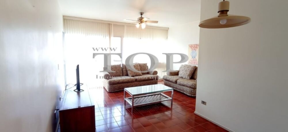 Apartamento à venda com 4 quartos, 140m² - Foto 1