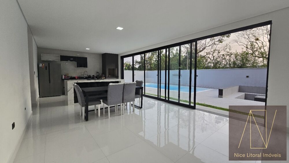 Sobrado, 4 quartos, 300 m² - Foto 2