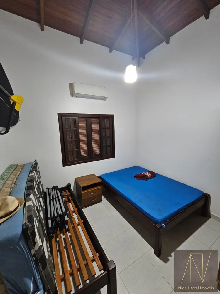 Casa, 3 quartos, 220 m² - Foto 1